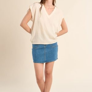 MOLLY BRACKEN T-Shirt Scollo A V
